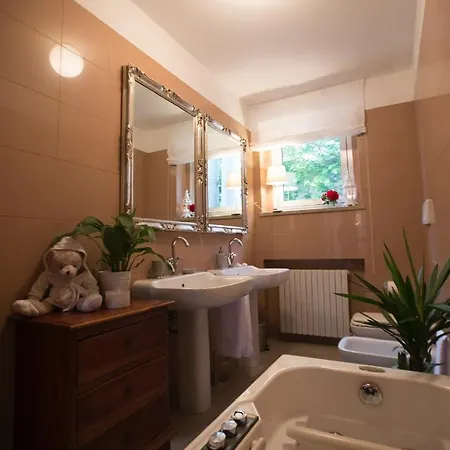 Bed & Breakfast Villino Ada